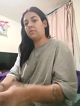 Snapshot of CORALINE_GREYM chatting on 10-11-25, 10:49 CORALINE GREYM online show from 10-11-25, 10:49