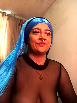 Snapshot of CORALINE_GREYM chatting on 10-21-25, 05:56 CORALINE GREYM online show from 10-21-25, 05:56