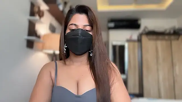 Hotty-Sana online show from 04-14-26, 05:12