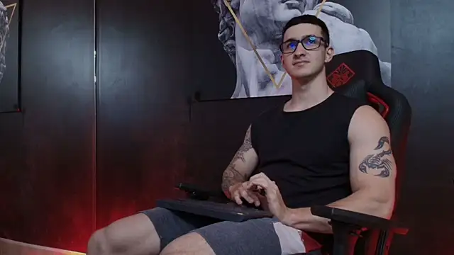 JacksonOlsenn online show from 10-11-25, 08:54