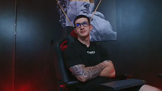 JacksonOlsenn online show from 09-11-25, 09:15