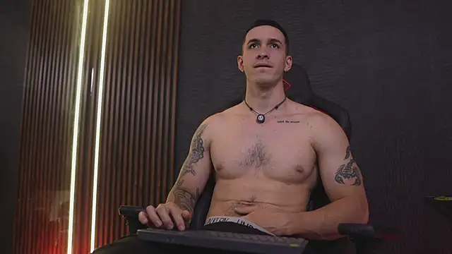 JacksonOlsenn online show from 04-04-26, 08:37