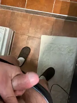 falloso77 online show from 03-18-26, 04:41