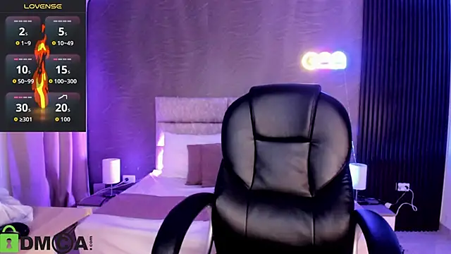 Cristal  adams online show from 10-24-25, 12:26