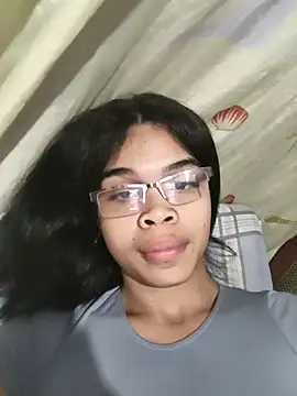 evelyn wine online show from 11-26-25, 12:38