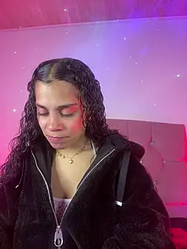 NINA 18 YEARS online show from 12-18-25, 10:57