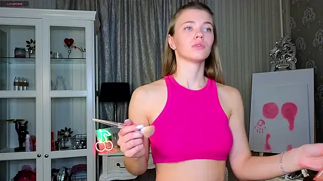 AnneFoxy online show from 11-30-25, 07:42