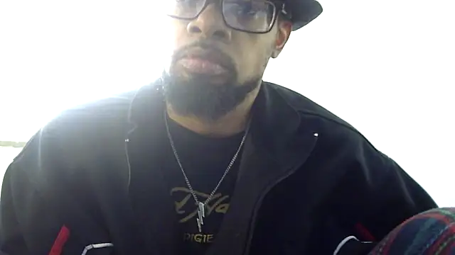 WhiskeyWood DuhGOD online show from 11-13-25, 05:39