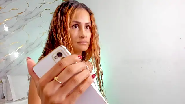 coralcarter1 online show from 11-21-25, 01:37