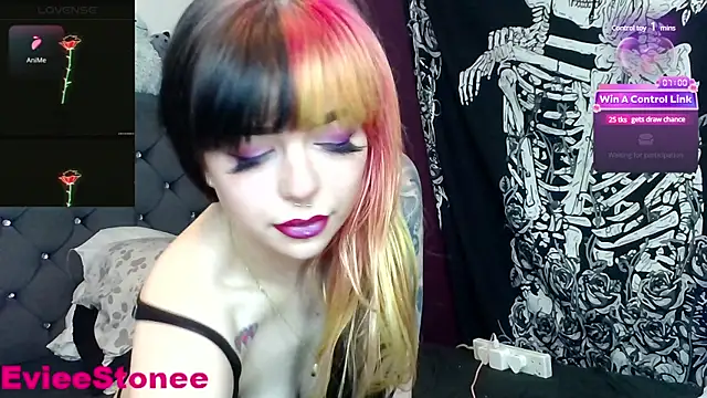 Snapshot of evieestonee4 chatting on 01-02-25, 05:29 evieestonee4 online show from 01-02-25, 05:29