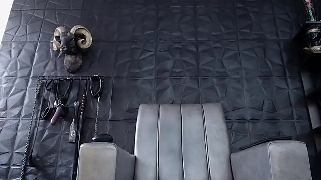 Agata Darkness online show from 02-05-26, 09:10