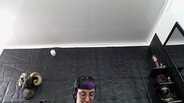 Snapshot of Agata_Darkness chatting on 06-30-26, 04:51 Agata Darkness online show from 06-30-26, 04:51
