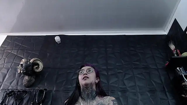 Agata Darkness online show from 03-13-26, 09:53