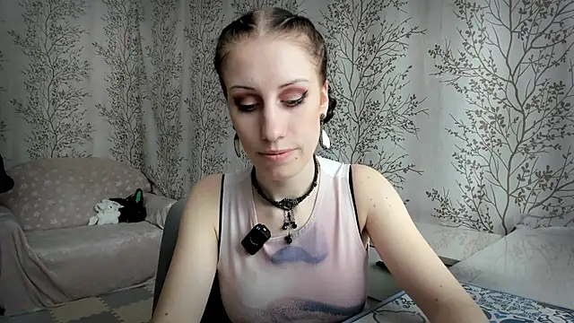 Mary0Lou online show from 02-11-26, 07:30