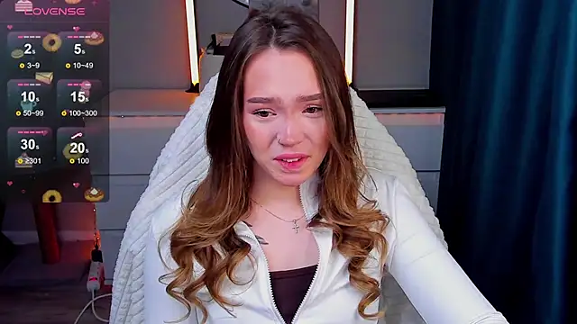 Snapshot of Evia_r0se chatting on 03-13-26, 10:31 Evia r0se online show from 03-13-26, 10:31