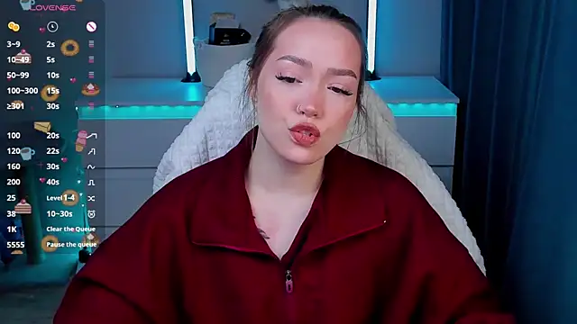 Snapshot of Evia_r0se chatting on 02-10-26, 08:46 Evia r0se online show from 02-10-26, 08:46