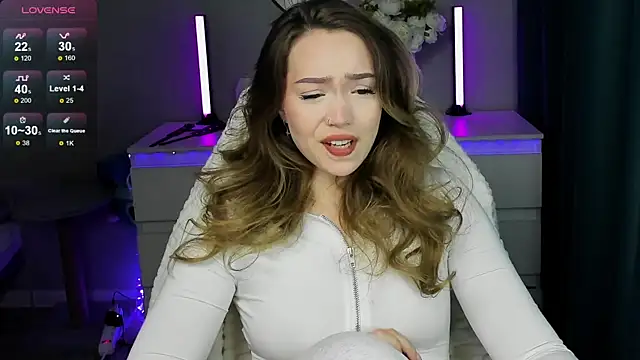 Evia r0se online show from 09-17-25, 03:47