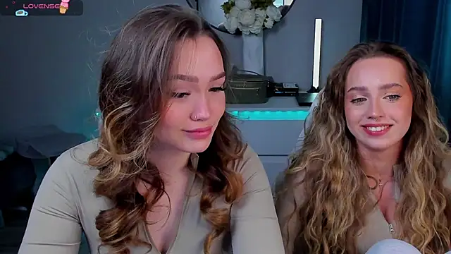 Snapshot of Evia_r0se chatting on 02-07-26, 05:32 Evia r0se online show from 02-07-26, 05:32