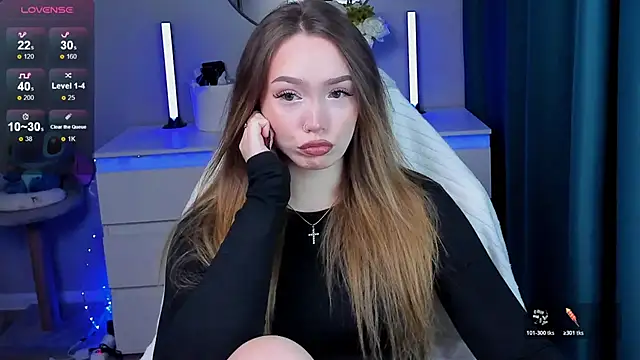 Evia r0se online show from 10-18-25, 01:35