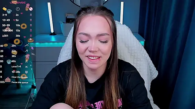 Snapshot of Evia_r0se chatting on 02-12-26, 05:56 Evia r0se online show from 02-12-26, 05:56