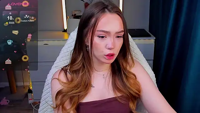 Snapshot of Evia_r0se chatting on 03-09-26, 08:07 Evia r0se online show from 03-09-26, 08:07