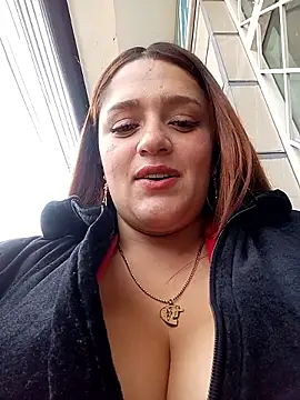Snapshot of hanna-a chatting on 06-10-26, 02:40 hanna-a online show from 06-10-26, 02:40