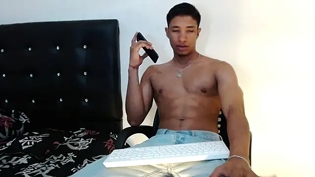 JacksonCooper1 online show from 02-02-25, 01:34