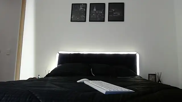 JacksonCooper1 online show from 07-05-26, 02:49