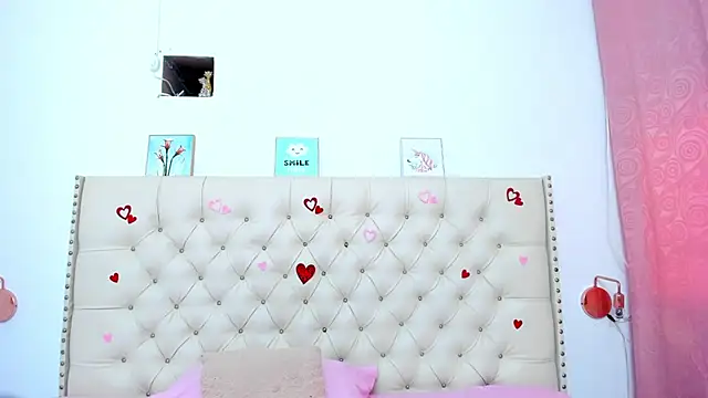 Snapshot of Kim_Eli chatting on 02-20-25, 08:36 Kim Eli online show from 02-20-25, 08:36