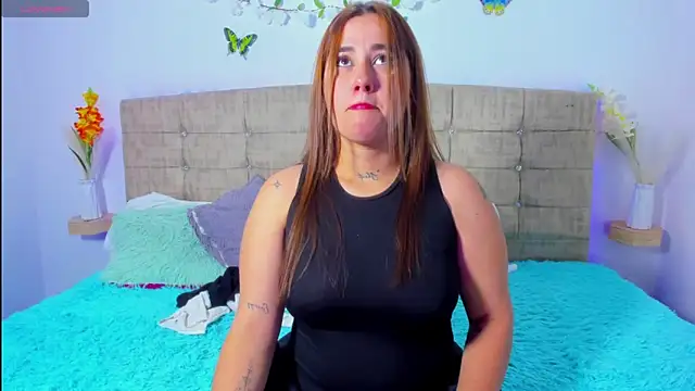 Catherine summer1 online show from 02-13-26, 07:03