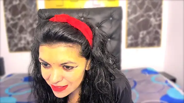 scarlett w0lf online show from 10-22-25, 02:38