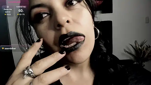 scarlett w0lf online show from 06-07-26, 06:13