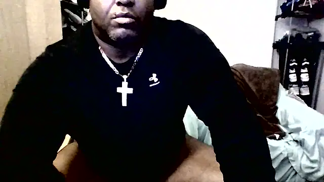 Snapshot of theythick chatting on 05-10-26, 10:19 theythick online show from 05-10-26, 10:19