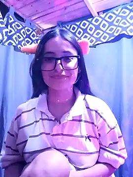 Luciauy online show from 12-03-24, 06:44