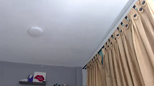 Snapshot of SusanLeroy chatting on 02-20-26, 08:38 SusanLeroy online show from 02-20-26, 08:38