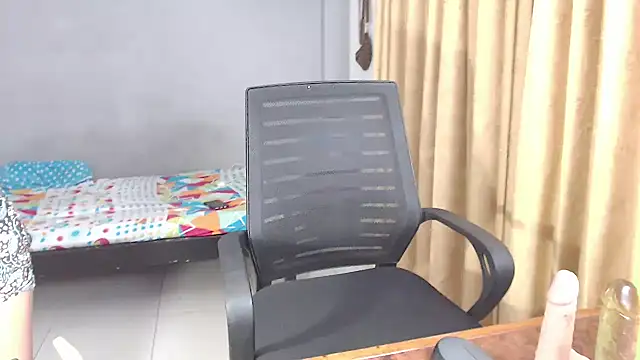 SusanLeroy online show from 11-16-25, 09:47