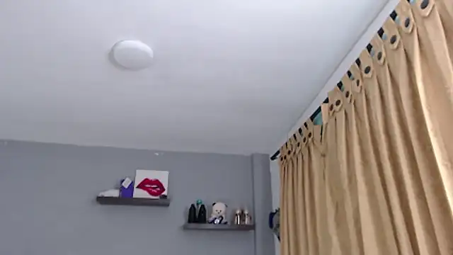 Snapshot of SusanLeroy chatting on 02-10-26, 09:30 SusanLeroy online show from 02-10-26, 09:30