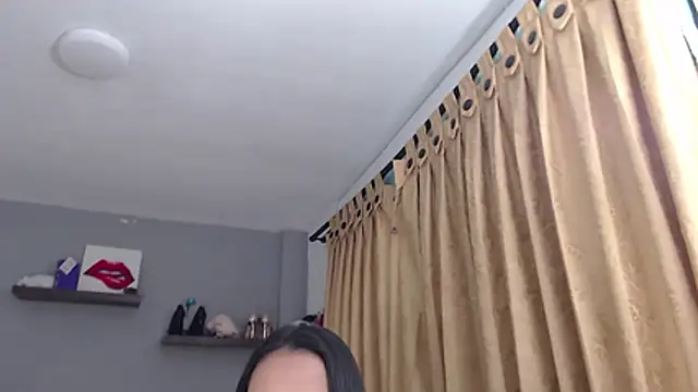 Snapshot of SusanLeroy chatting on 02-21-26, 09:00 SusanLeroy online show from 02-21-26, 09:00