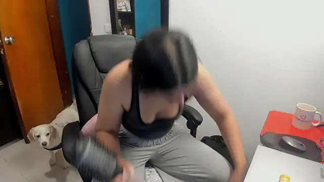 peanut tangerine online show from 01-19-26, 12:03