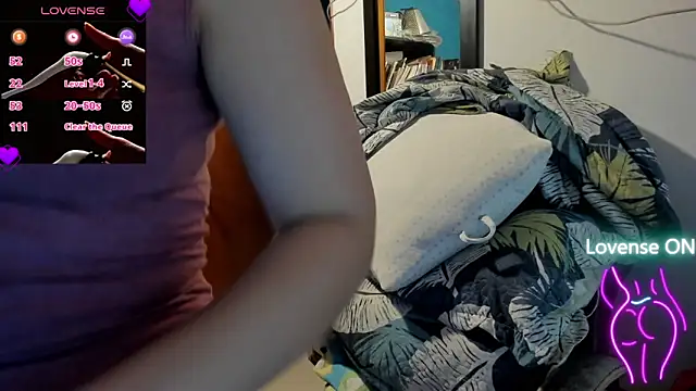 peanut tangerine online show from 11-05-25, 01:09