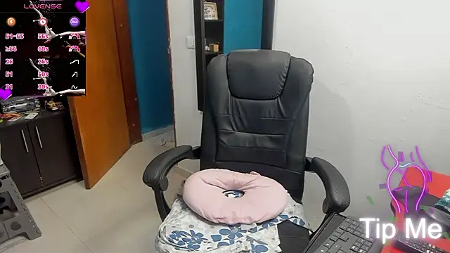 peanut tangerine online show from 02-07-26, 12:07