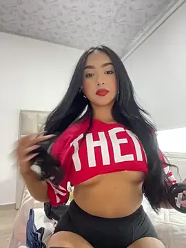 SOPHIACANDY19  online show from 10-08-25, 06:41