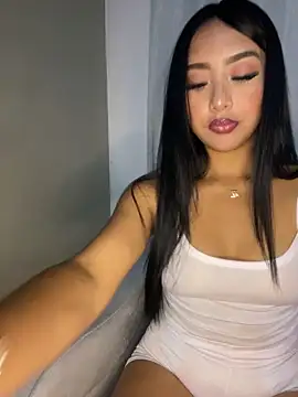 SOPHIACANDY19  online show from 03-14-25, 11:43