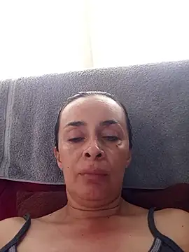 Samantha Sullivan  online show from 04-09-26, 12:22