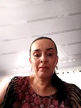 Samantha Sullivan  online show from 12-16-25, 09:41