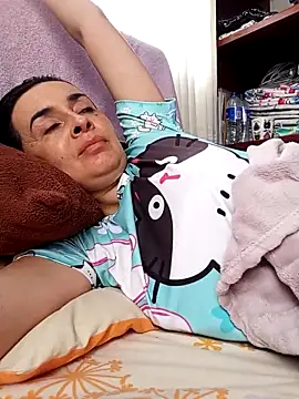 Samantha Sullivan  online show from 09-29-25, 12:11