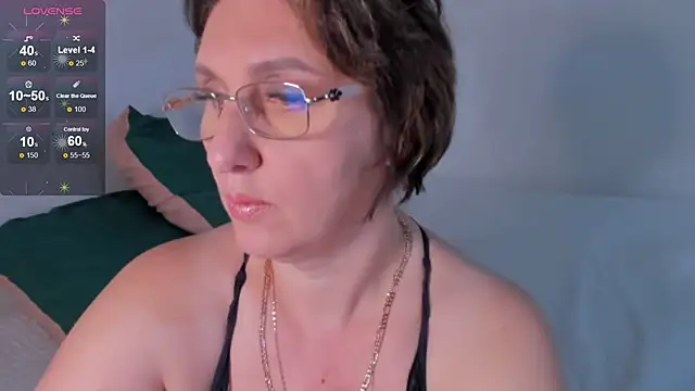 Super titssss online show from 11-26-25, 07:52