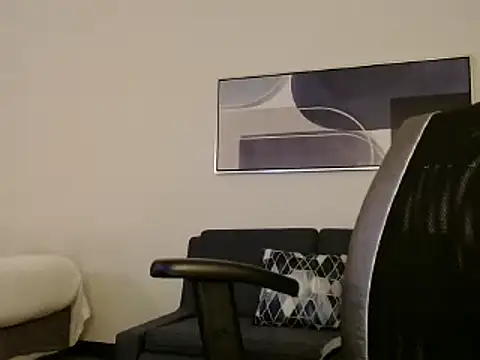 overaveragefreak4you online show from 03-21-25, 03:44