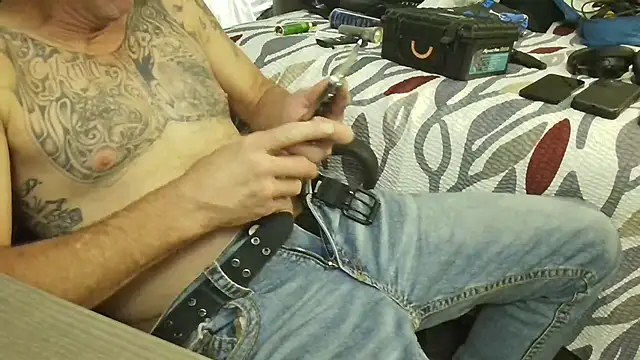 overaveragefreak4you online show from 04-18-26, 09:44