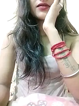 MISSQUEEN48 online show from 02-17-26, 04:54